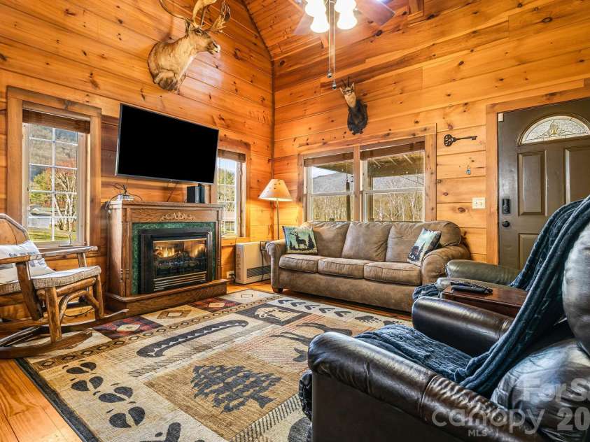 233 Rocky Top Road, Maggie Valley, NC 28751.  MLS# CAR4348855, YatesRealty ID 2728. 