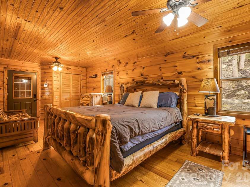 233 Rocky Top Road, Maggie Valley, NC 28751.  MLS# CAR4348855, YatesRealty ID 2728. 