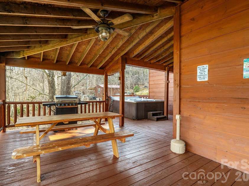 233 Rocky Top Road, Maggie Valley, NC 28751.  MLS# CAR4348855, YatesRealty ID 2728. 