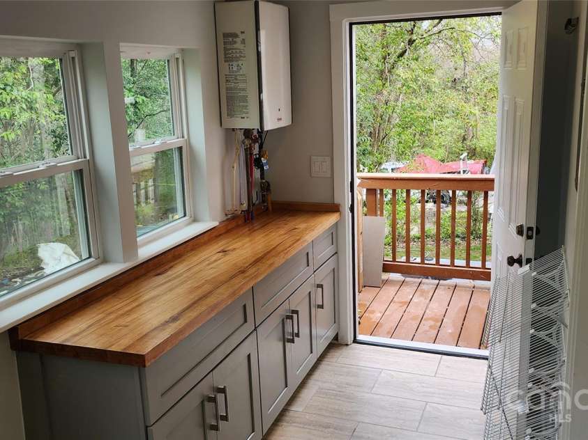 87 Woodsdale Place, Concord, NC 28025.  MLS# CAR4193487, YatesRealty ID 2728. 