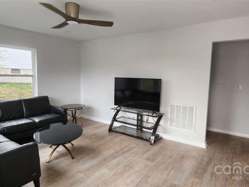 87 Woodsdale Place, Concord, NC 28025.  MLS# CAR4193487, YatesRealty ID 2728. 