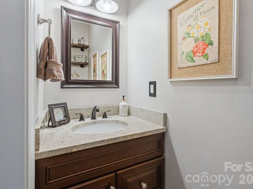 1744 Lowe Drive, Catawba, NC 28609.  MLS# CAR4384724, YatesRealty ID 27281. Half Bath on Main