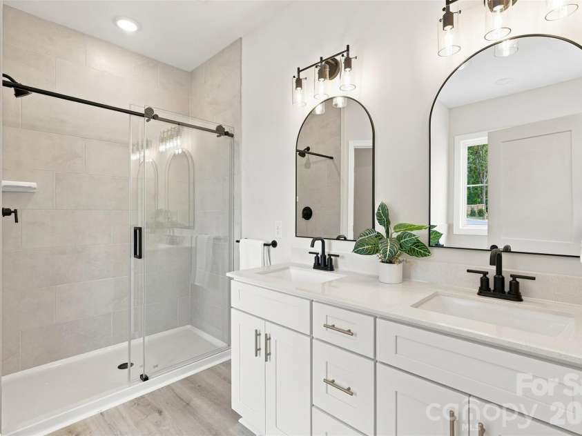 390 NC HWY 200 None, Stanfield, NC 28163.  MLS# CAR4383746, YatesRealty ID 27282. Primary ensuite full bath