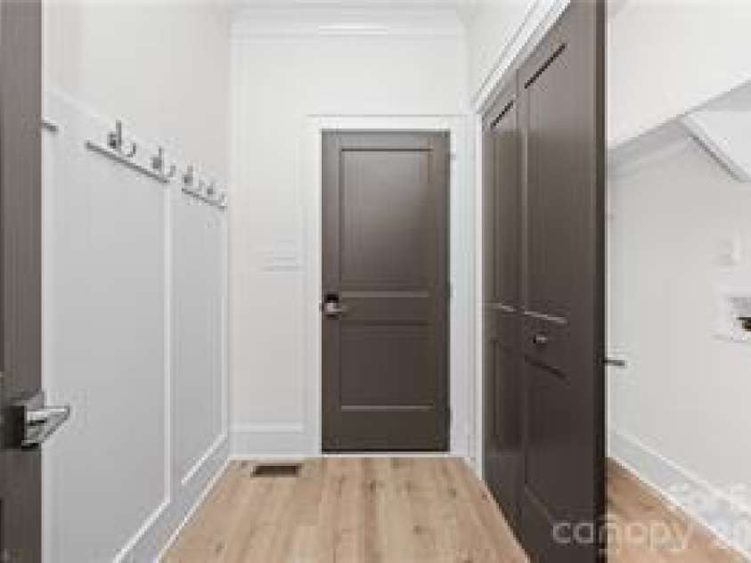 109 Frost Road, Advance, NC 27006.  MLS# CAR4388804, YatesRealty ID 27283. Hall/entry from garage