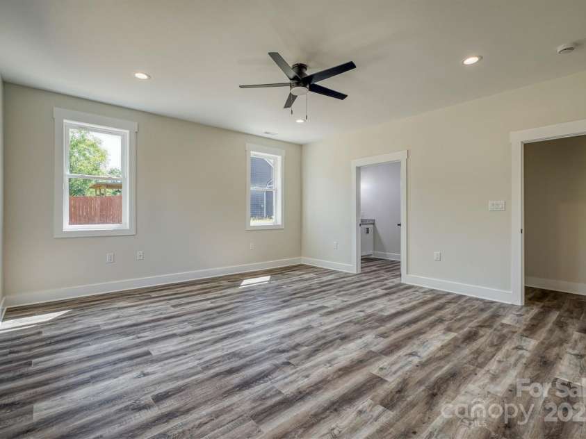 1850 US 70 None, Morganton, NC 28655.  MLS# CAR4282446, YatesRealty ID 27284. 