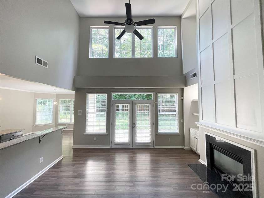 2834 Ritz Lane, Matthews, NC 28105.  MLS# CAR4278629, YatesRealty ID 27285. 