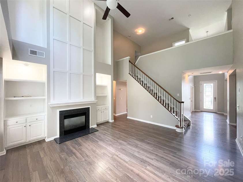 2834 Ritz Lane, Matthews, NC 28105.  MLS# CAR4278629, YatesRealty ID 27285. 