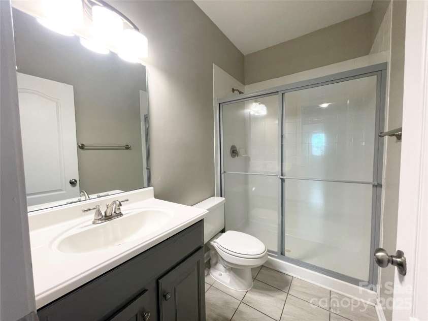 2834 Ritz Lane, Matthews, NC 28105.  MLS# CAR4278629, YatesRealty ID 27285. 