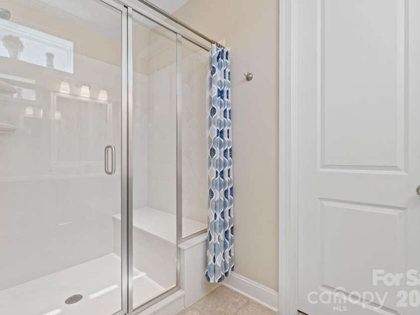 491 Granite Lake Court, Denver, NC 28037.  MLS# CAR4380762, YatesRealty ID 27286. 