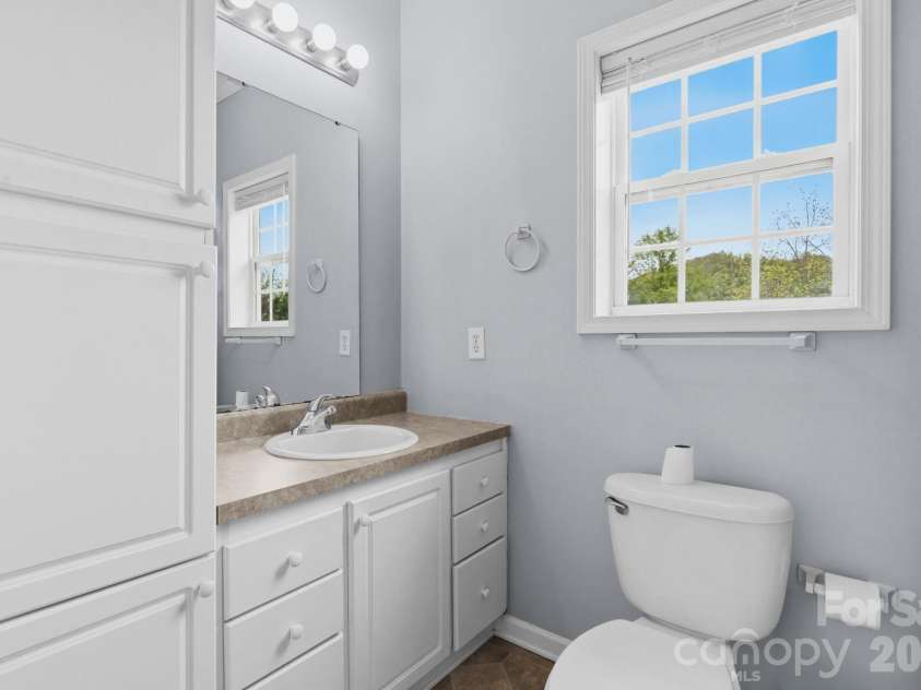 211 Cecil Miller Road, Boone, NC 28607.  MLS# CAR4378240, YatesRealty ID 27287. 