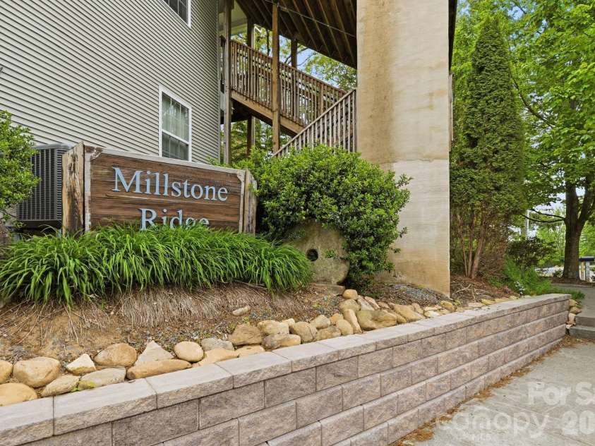 211 Cecil Miller Road, Boone, NC 28607.  MLS# CAR4378240, YatesRealty ID 27287. 