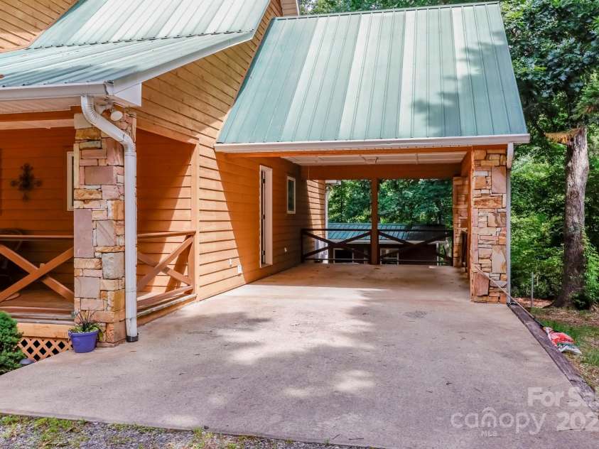 187 Wilderness Road, Lake Lure, NC 28746.  MLS# CAR4270281, YatesRealty ID 27288. 