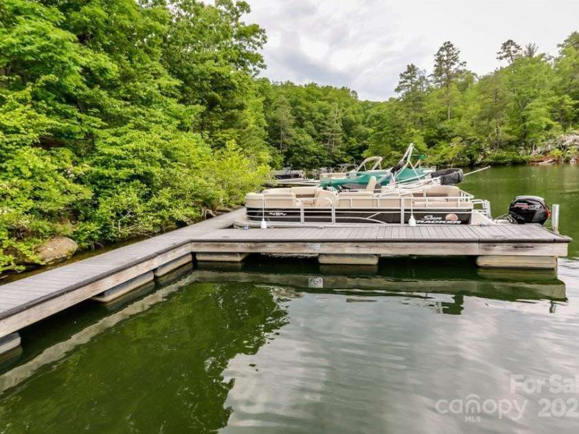 187 Wilderness Road, Lake Lure, NC 28746.  MLS# CAR4270281, YatesRealty ID 27288. 