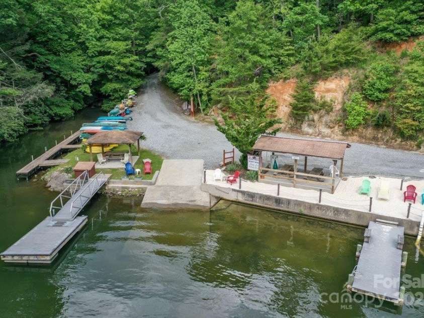 187 Wilderness Road, Lake Lure, NC 28746.  MLS# CAR4270281, YatesRealty ID 27288. 