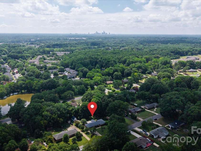 6003 Woodbridge Road, Charlotte, NC 28227.  MLS# CAR4257051, YatesRealty ID 27289. 