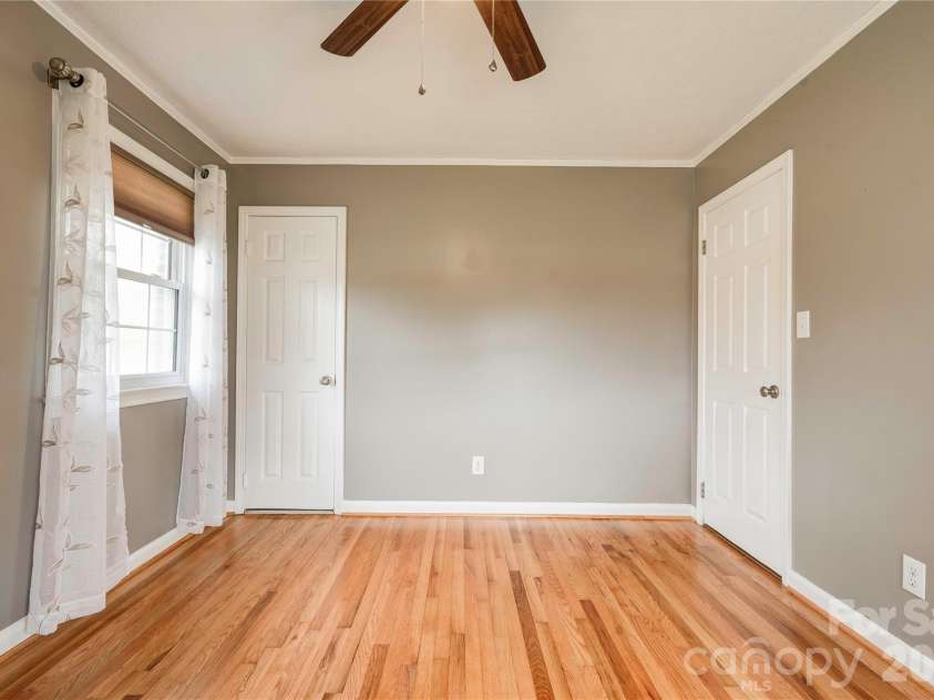 2926 Lake Drive, Shelby, NC 28152.  MLS# CAR4351975, YatesRealty ID 2729. Primary Bedroom