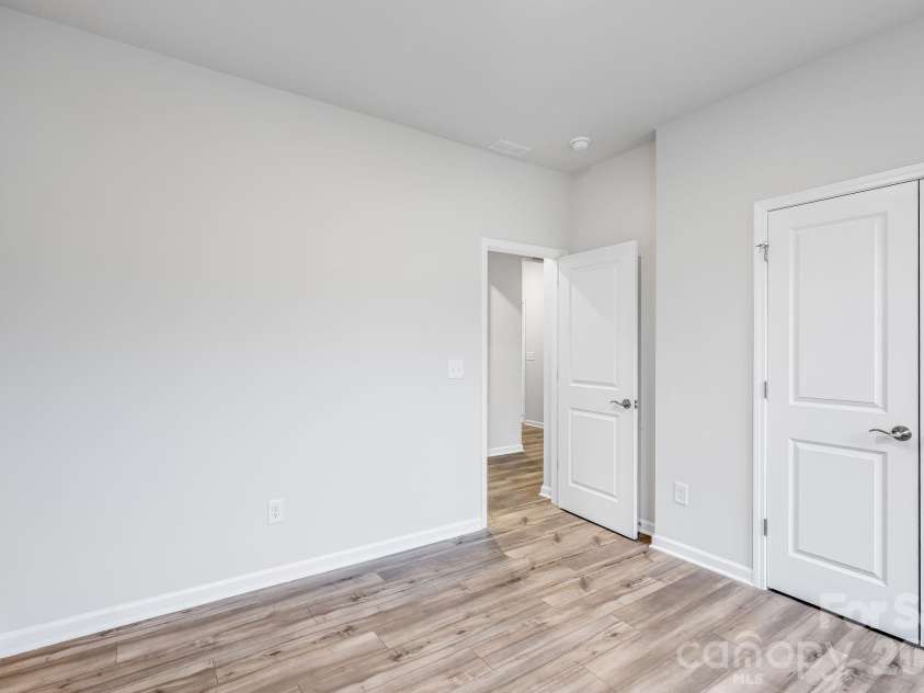 5465 Redbud Road, Lancaster, SC 29720.  MLS# CAR4349155, YatesRealty ID 27290. 