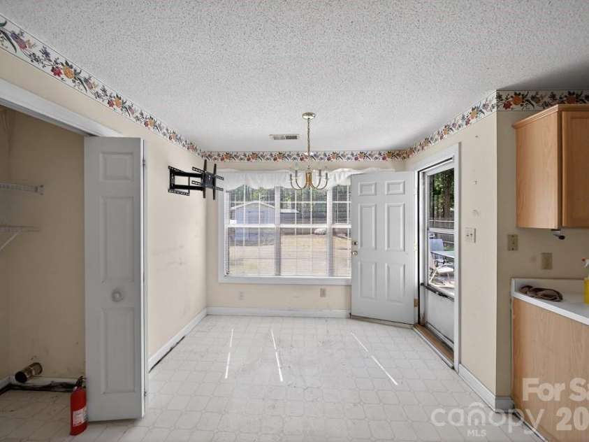 2205 Old Sparta Road, Rocky Mount, NC 27804.  MLS# CAR4385964, YatesRealty ID 27291. 