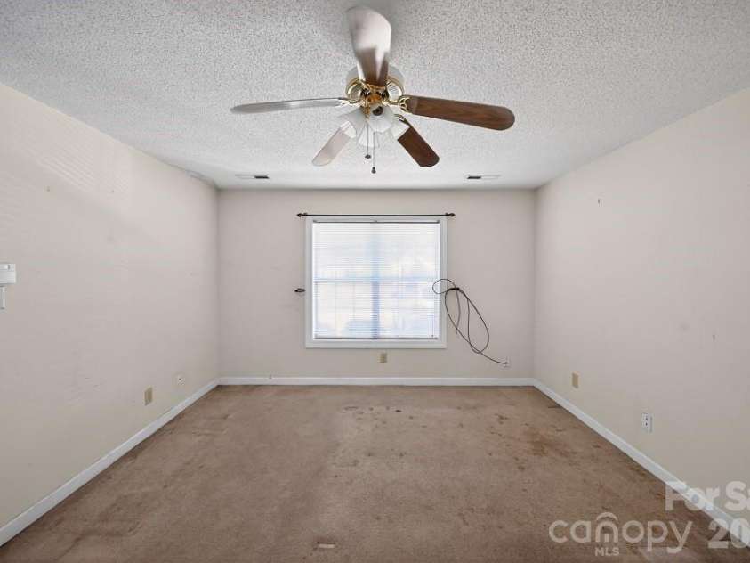 2205 Old Sparta Road, Rocky Mount, NC 27804.  MLS# CAR4385964, YatesRealty ID 27291. 