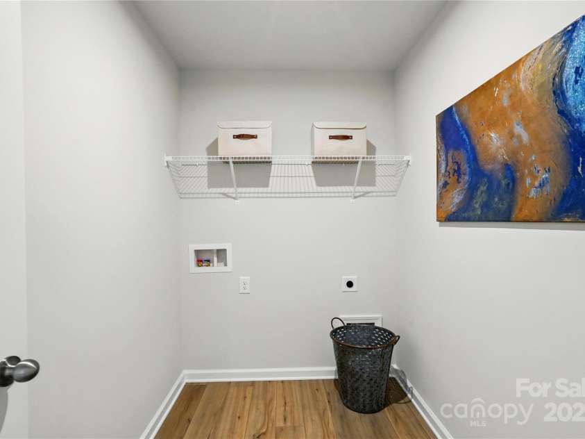 2841 Westmont Drive, Gastonia, NC 28052.  MLS# CAR4283363, YatesRealty ID 27291. 