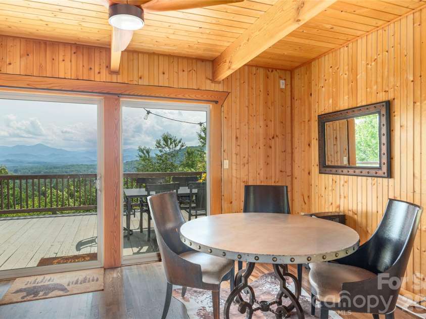 121 Mountainview Road, Asheville, NC 28806.  MLS# CAR4382985, YatesRealty ID 27293. Dining with Views 