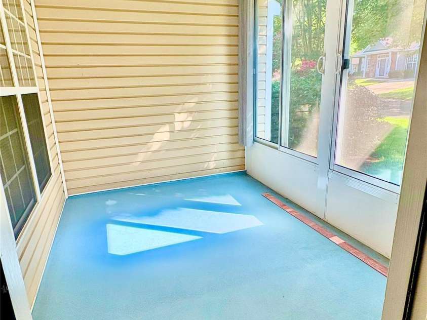 4467 Antelope Lane, Charlotte, NC 28269.  MLS# CAR4260461, YatesRealty ID 27294. Enclosed porch