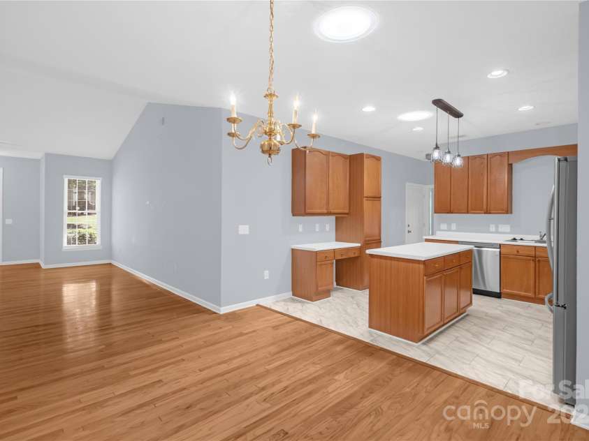4467 Antelope Lane, Charlotte, NC 28269.  MLS# CAR4260461, YatesRealty ID 27294. Kitchen with 2 sun tunnels