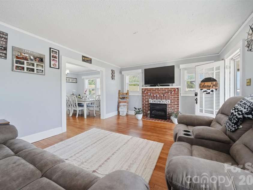 4039 Hartland Road, Lenoir, NC 28645.  MLS# CAR4383093, YatesRealty ID 27295. 