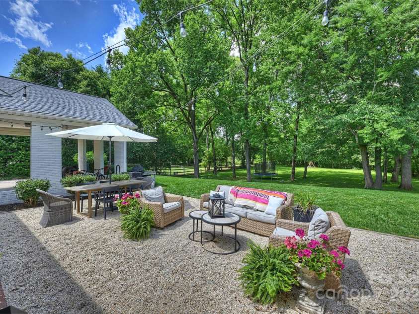 7022 Lancer Drive, Charlotte, NC 28226.  MLS# CAR4264534, YatesRealty ID 27295. Patio