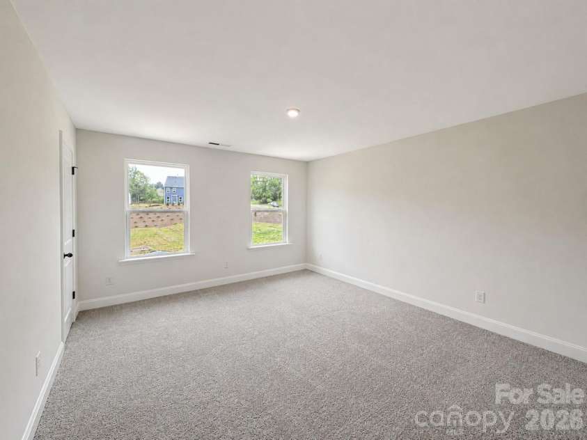 109 Plover Lane, Mooresville, NC 28115.  MLS# CAR4387773, YatesRealty ID 27298. 