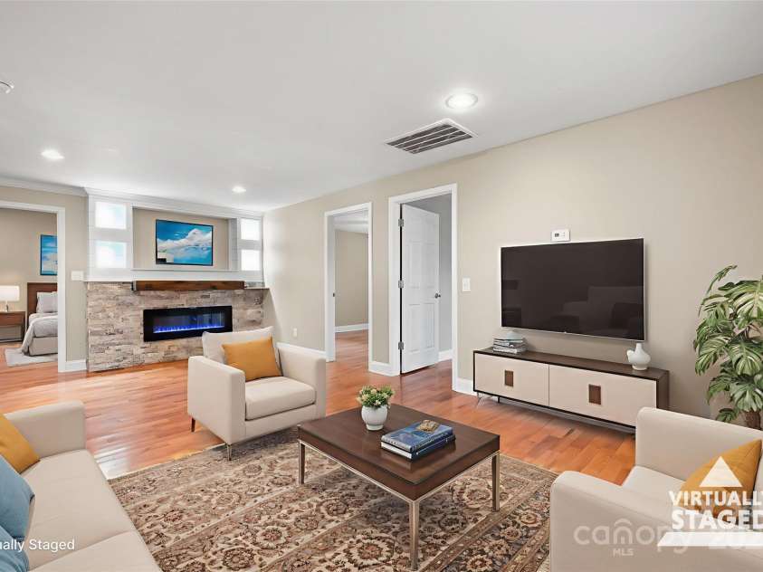 1515 Berkley Street, Lenoir, NC 28645.  MLS# CAR4315042, YatesRealty ID 273. 