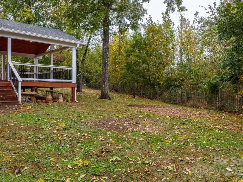 1515 Berkley Street, Lenoir, NC 28645.  MLS# CAR4315042, YatesRealty ID 273. Yard