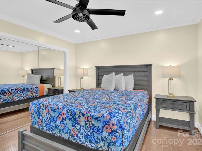 6920 Stillmeadow Drive, Charlotte, NC 28277.  MLS# CAR4201050, YatesRealty ID 273. 