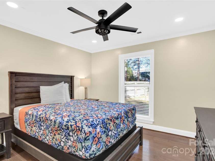 6920 Stillmeadow Drive, Charlotte, NC 28277.  MLS# CAR4201050, YatesRealty ID 273. 