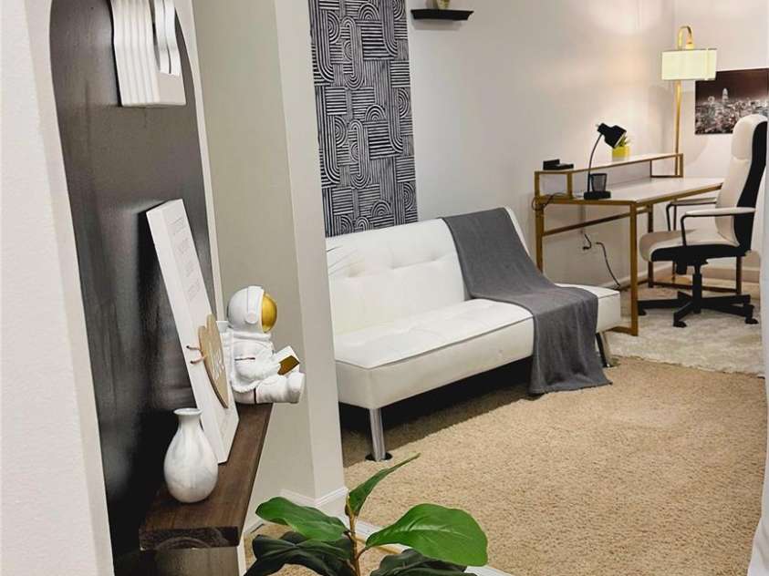 2434 Summer Meadow Court, Charlotte, NC 28216.  MLS# CAR4315356, YatesRealty ID 2730. 