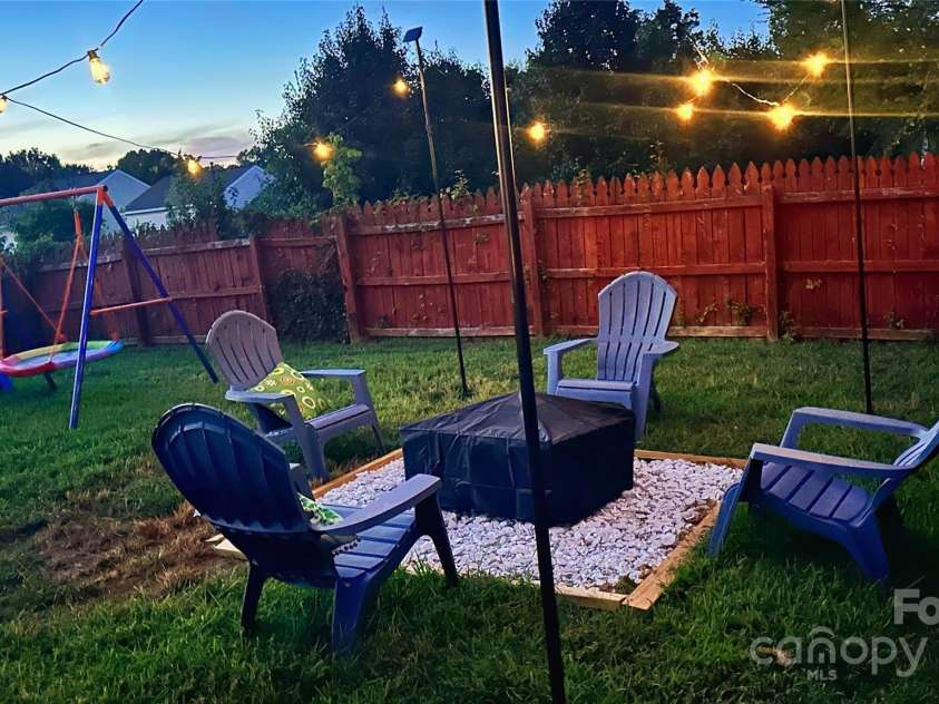 2434 Summer Meadow Court, Charlotte, NC 28216.  MLS# CAR4315356, YatesRealty ID 2730. 