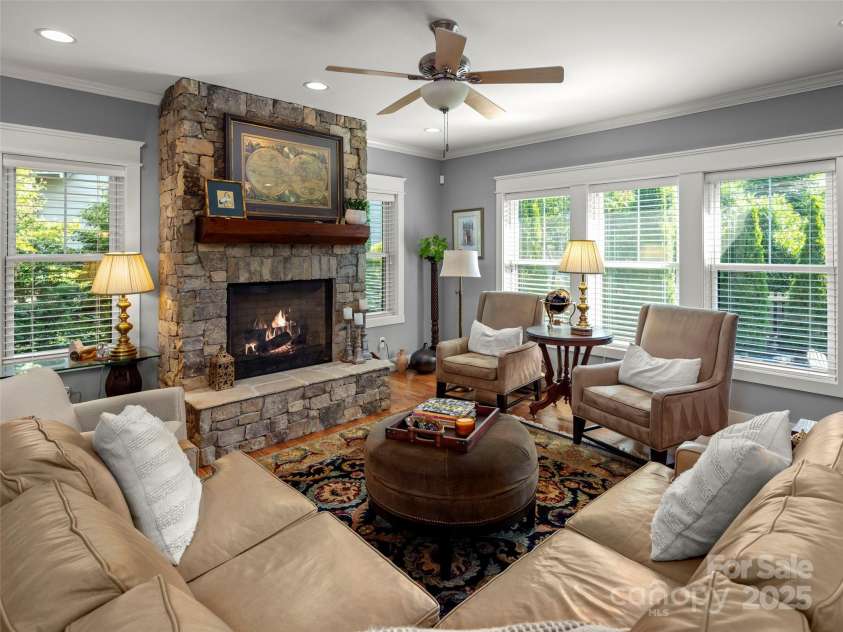 30 Stills Creek Loop, Fairview, NC 28730.  MLS# CAR4276456, YatesRealty ID 27300. 