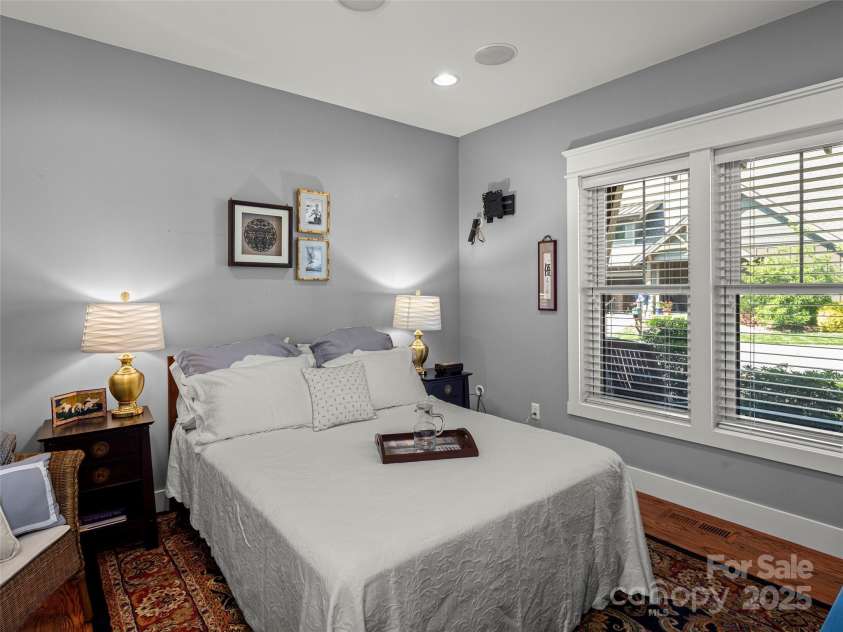 30 Stills Creek Loop, Fairview, NC 28730.  MLS# CAR4276456, YatesRealty ID 27300. 