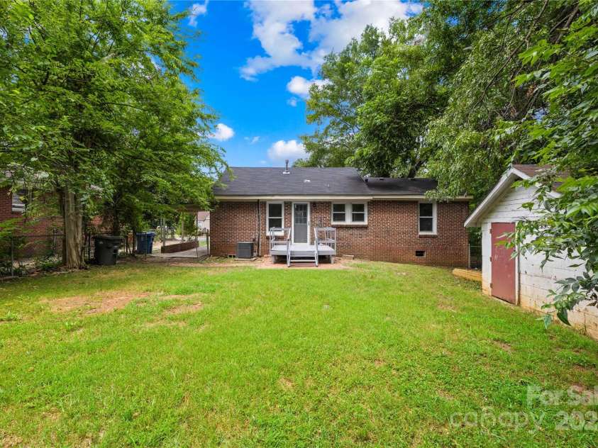 716 Wilson Road, Salisbury, NC 28144.  MLS# CAR4278566, YatesRealty ID 27301. Plenty of space!
