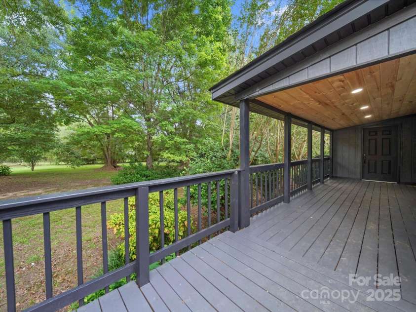 6302 Richburg Road, Great Falls, SC 29055.  MLS# CAR4283283, YatesRealty ID 27302. 