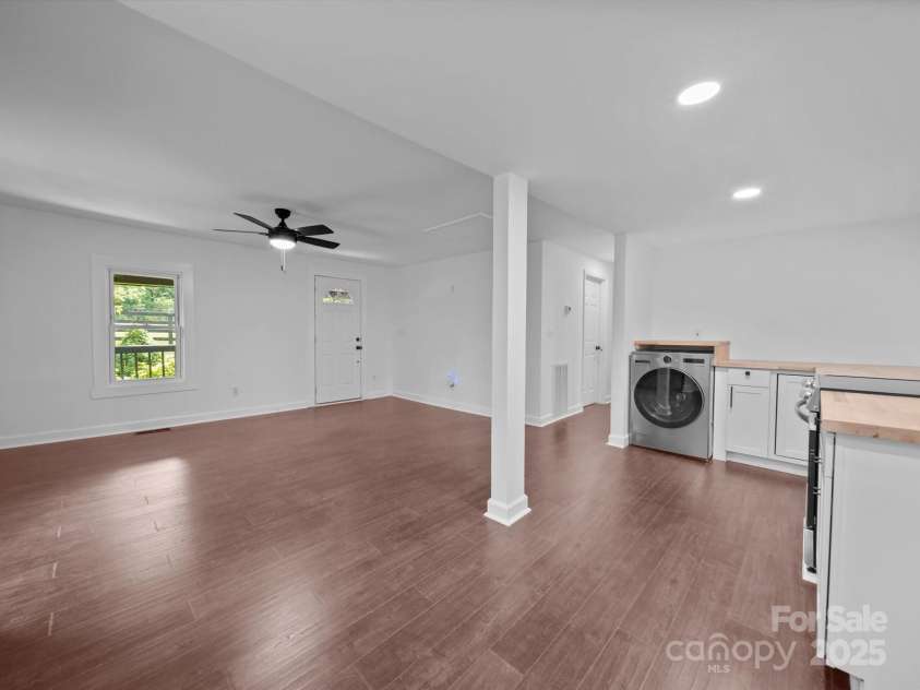 6302 Richburg Road, Great Falls, SC 29055.  MLS# CAR4283283, YatesRealty ID 27302. 