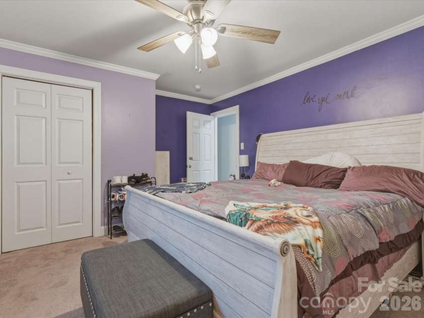 3601 Chapelwood Drive, Gastonia, NC 28052.  MLS# CAR4349300, YatesRealty ID 27303. 