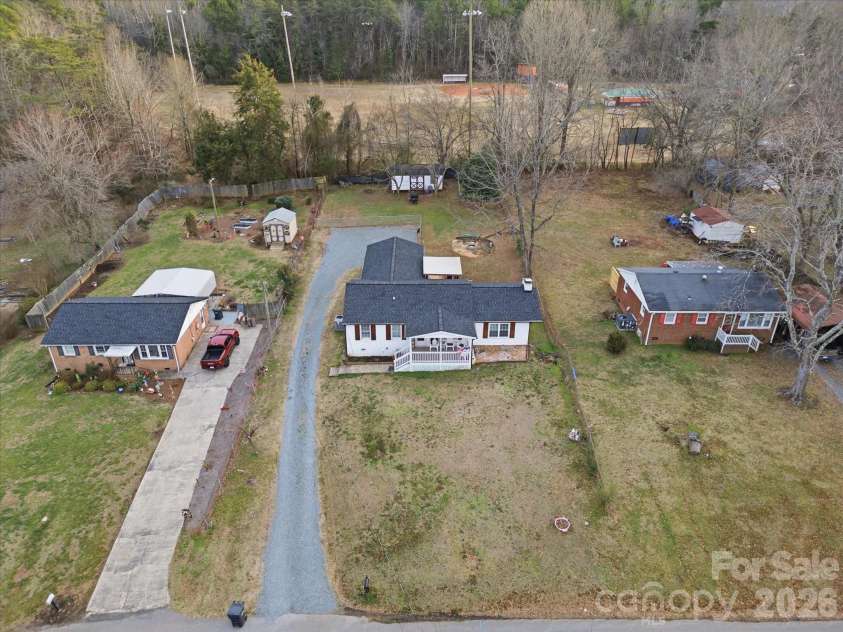 3601 Chapelwood Drive, Gastonia, NC 28052.  MLS# CAR4349300, YatesRealty ID 27303. 