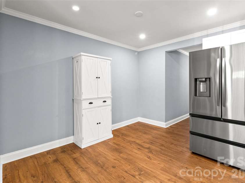 3601 Chapelwood Drive, Gastonia, NC 28052.  MLS# CAR4422096, YatesRealty ID 27303. 