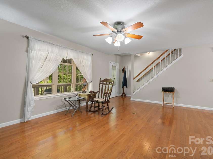 93 Streamside Drive, Waynesville, NC 28785.  MLS# CAR4369004, YatesRealty ID 27304. 