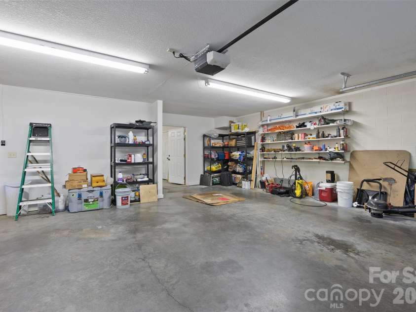 93 Streamside Drive, Waynesville, NC 28785.  MLS# CAR4369004, YatesRealty ID 27304. 