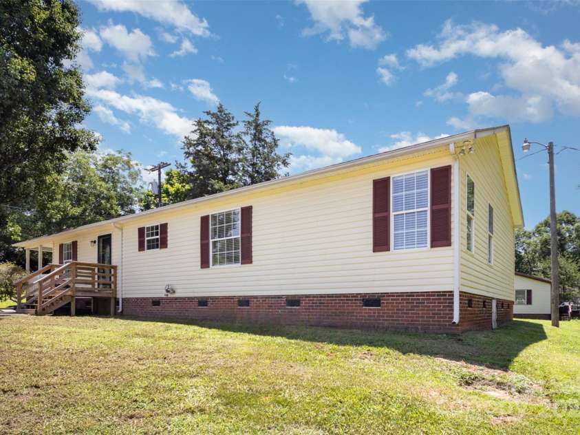 508 Bridgestone Lane, Rock Hill, SC 29730.  MLS# CAR4274077, YatesRealty ID 27305. 