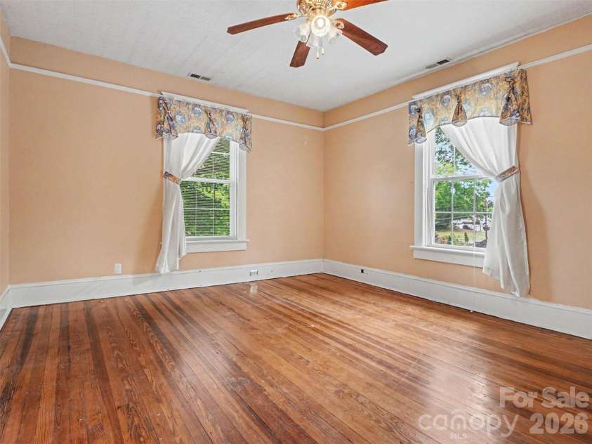 620 Fulton Street, Salisbury, NC 28144.  MLS# CAR4362963, YatesRealty ID 27306. 