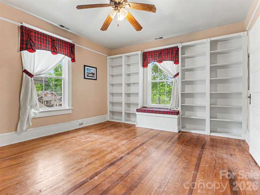 620 Fulton Street, Salisbury, NC 28144.  MLS# CAR4362963, YatesRealty ID 27306. 
