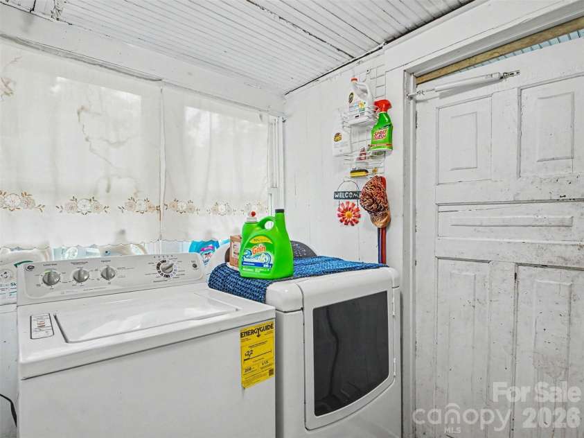 620 Fulton Street, Salisbury, NC 28144.  MLS# CAR4362963, YatesRealty ID 27306. 
